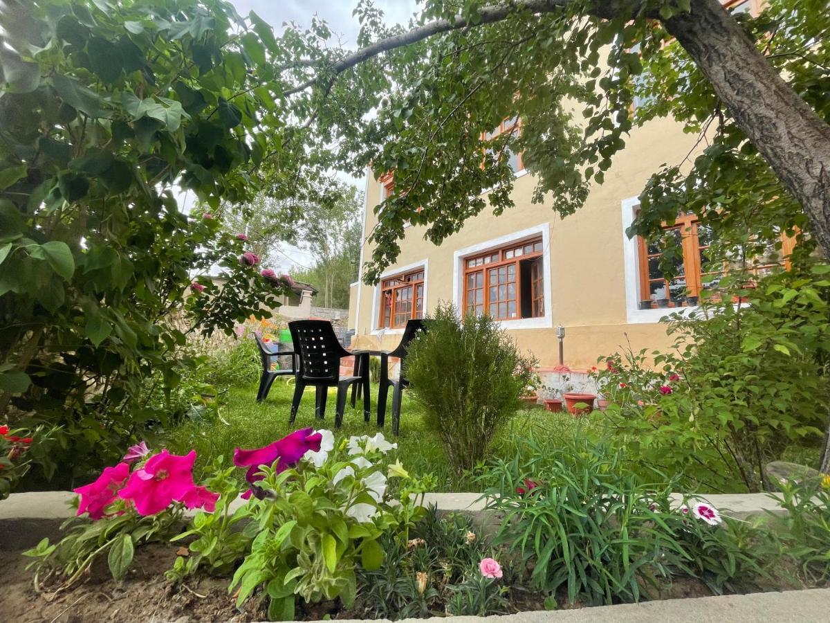 Gaywoo Guest House Leh Zewnętrze zdjęcie